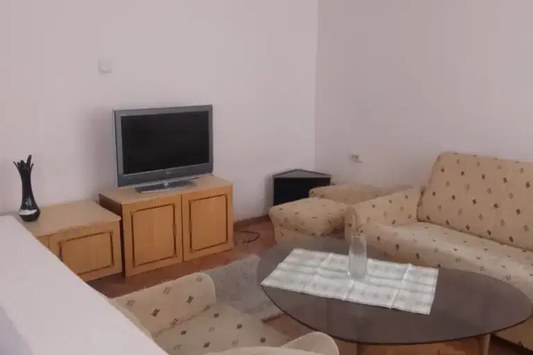 3-bedroom apartment in Pleven, Idealen Centyr