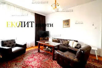 Тристаен апартамент в София, Изток