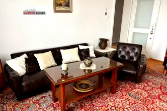 Тристаен апартамент в София, Изток