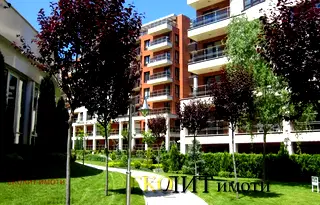 Тристаен апартамент в София, Изток