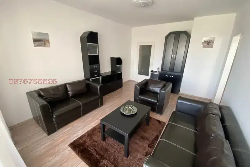 3-bedroom apartment in Pernik, Iztok