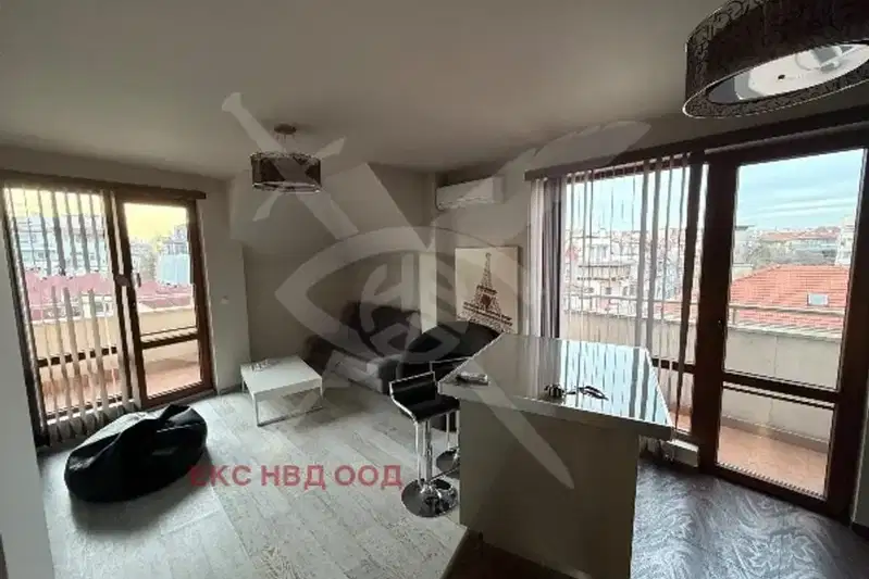 3-bedroom apartment in Plovdiv, Kamenica 1