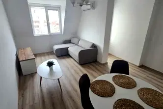 Тристаен апартамент в Пловдив, Каменица 1