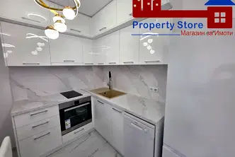 Тристаен апартамент във Варна, Колхозен пазар