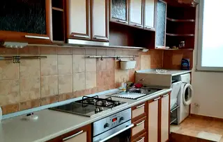 Тристаен апартамент в София, Красно село