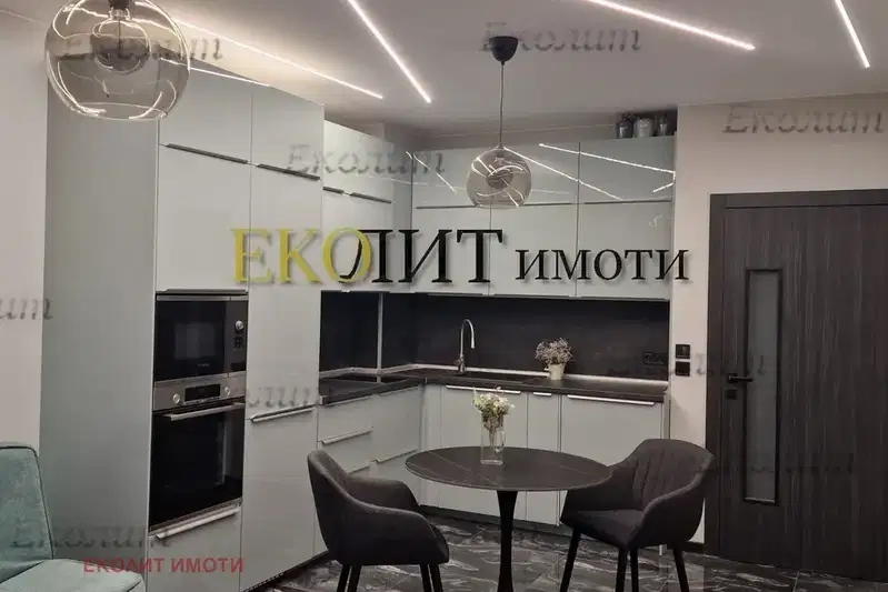 3-bedroom apartment in Sofiya, Krystova Vada