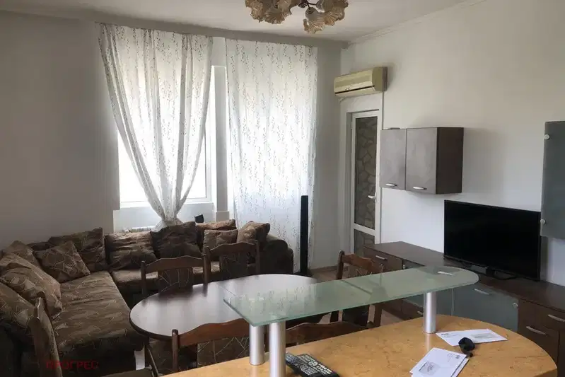 3-bedroom apartment in Plovdiv, Kyrshiyaka