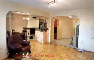 Тристаен апартамент в Бургас, Лазур