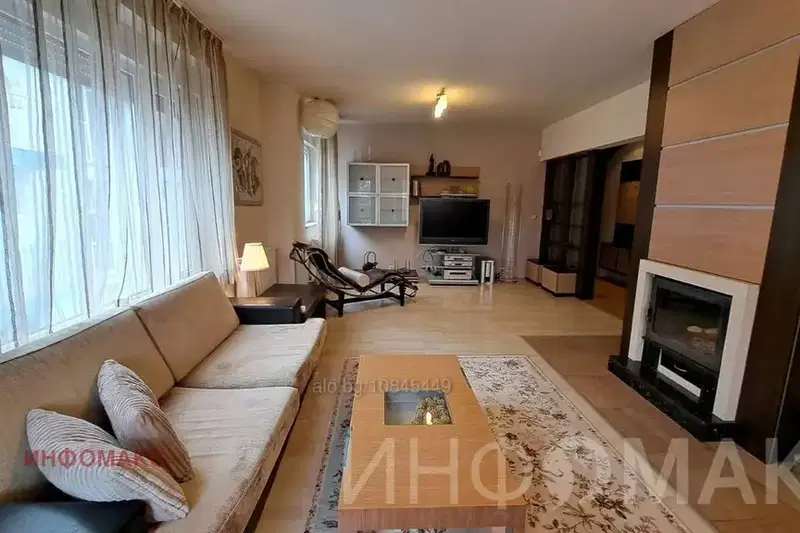 3-bedroom apartment in Burgas, Lazur