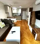 Тристаен апартамент в Бургас, Лазур