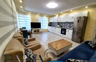 Тристаен апартамент във Варна, Левски 1