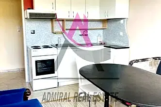 Тристаен апартамент във Варна, Левски 1