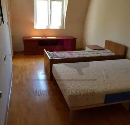 Снимка 4 — Тристаен апартамент във Варна, Левски 1
