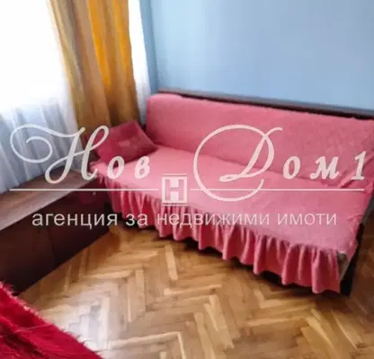 Снимка 2 — Тристаен апартамент във Варна, Левски 1