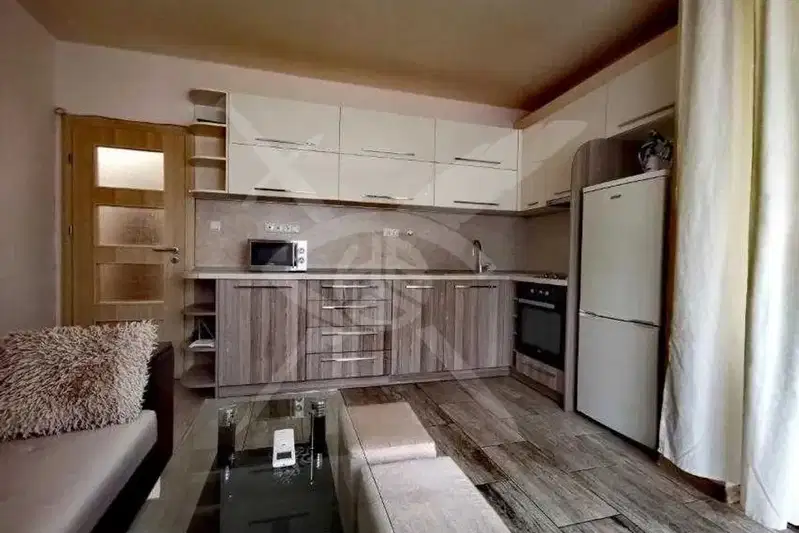 Тристаен апартамент във Варна, Левски 2