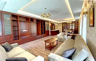 Тристаен апартамент в София, Лозенец