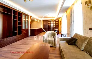 Просторен тристаен апартамент с две паркоместа в Лозенец