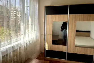 Тристаен апартамент в София, Лозенец