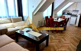 Тристаен апартамент във Варна, Лятно кино Тракия