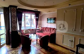 Тристаен апартамент във Варна, Лятно кино Тракия