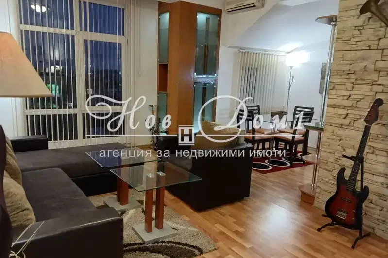 Тристаен апартамент във Варна, Лятно кино Тракия