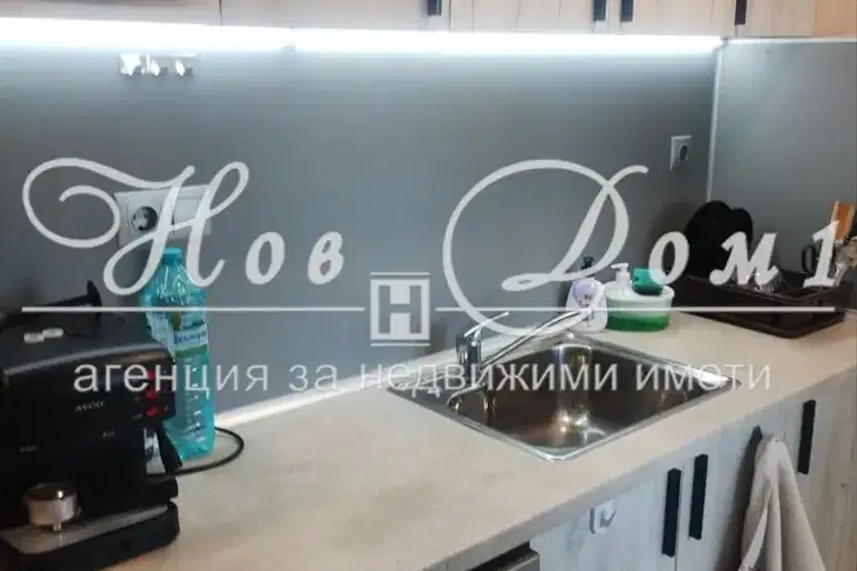 Тристаен апартамент с две тераси в Лятно кино Тракия, Варна