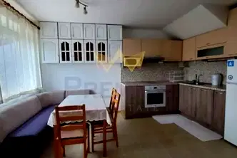Тристаен апартамент във Варна, Лятно кино Тракия