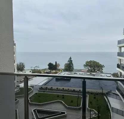 Photo 4 — 3-bedroom apartment in Varna, Alen Mak