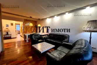 Тристаен апартамент в София, Медицинска академия