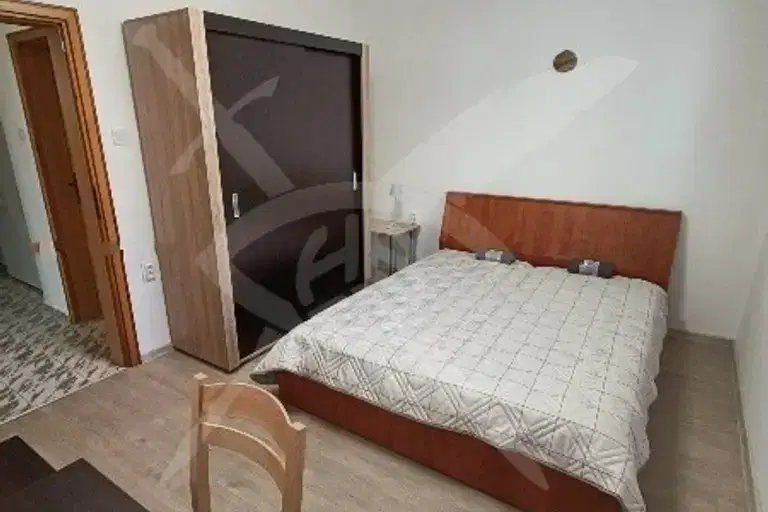 3-bedroom apartment in Plovdiv, Mladejki Hylm