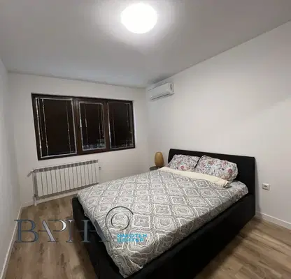 Photo 3 — 3-bedroom apartment in Varna, Mladost 1