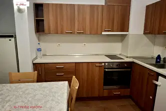 Тристаен апартамент в София, Младост 4