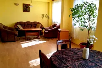 Тристаен апартамент в Стара Загора, Операта
