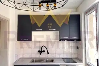 Тристаен апартамент във Варна, Погреби