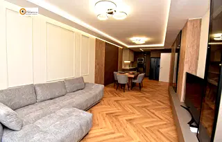 Тристаен апартамент в София, Полигона