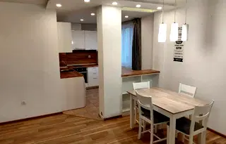 Тристаен апартамент в София, Редута