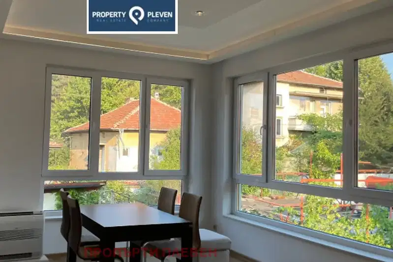 3-bedroom apartment in Pleven, Shirok Centyr