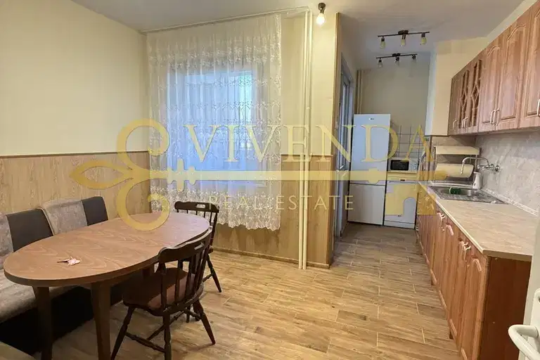 3-bedroom apartment in Pleven, Shirok Centyr