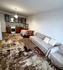 Тристаен апартамент в София, Света Троица
