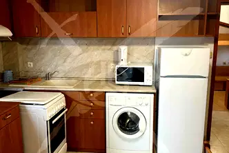 Тристаен апартамент във Варна, ВИНС-Червен площад