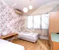 Снимка 5 — Тристаен апартамент във Варна, ВИНС-Червен площад