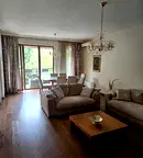 Тристаен апартамент в София, Витоша