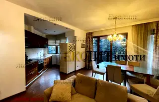Тристаен апартамент в София, Витоша