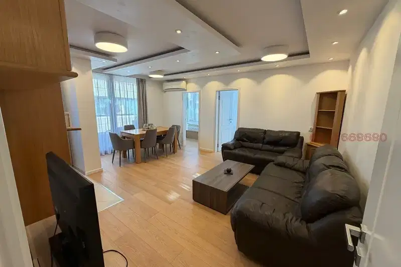 3-bedroom apartment in Sofiya, Vitosha