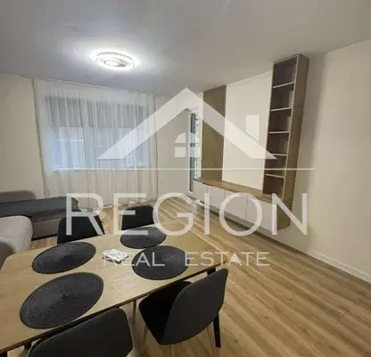 Photo 3 — Three-room apartment with parking space in Vazrazhdane 1 district, Varna