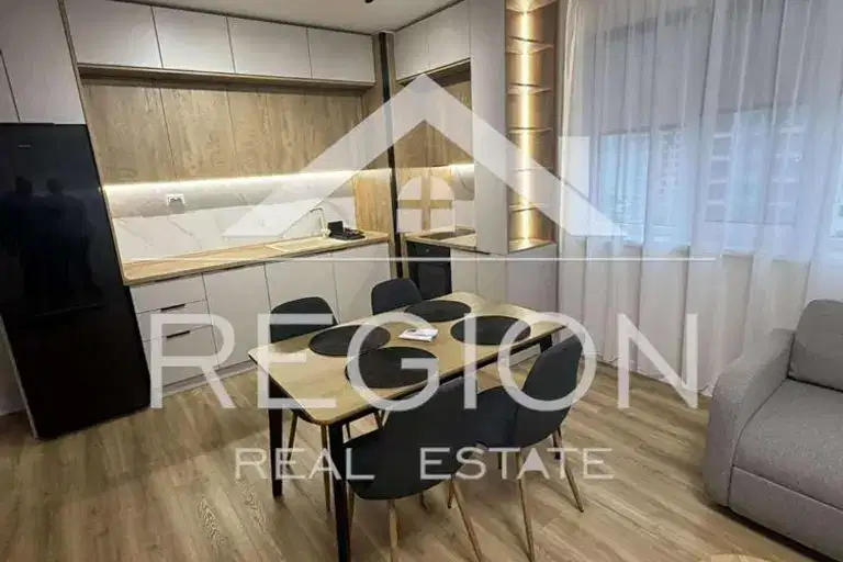 3-bedroom apartment in Varna, Vyzrajdane 1
