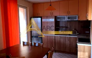 Тристаен апартамент във Варна, Възраждане 1