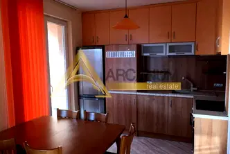 Тристаен апартамент във Варна, Възраждане 1