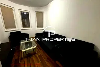 Тристаен апартамент в Бургас, Възраждане