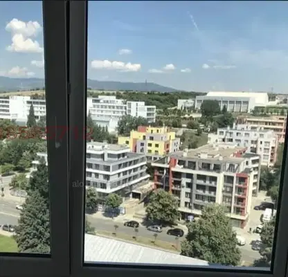 Снимка 5 — Тристаен апартамент в Благоев, Запад
